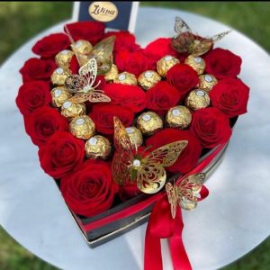 Golden Romance Heart Bouquet